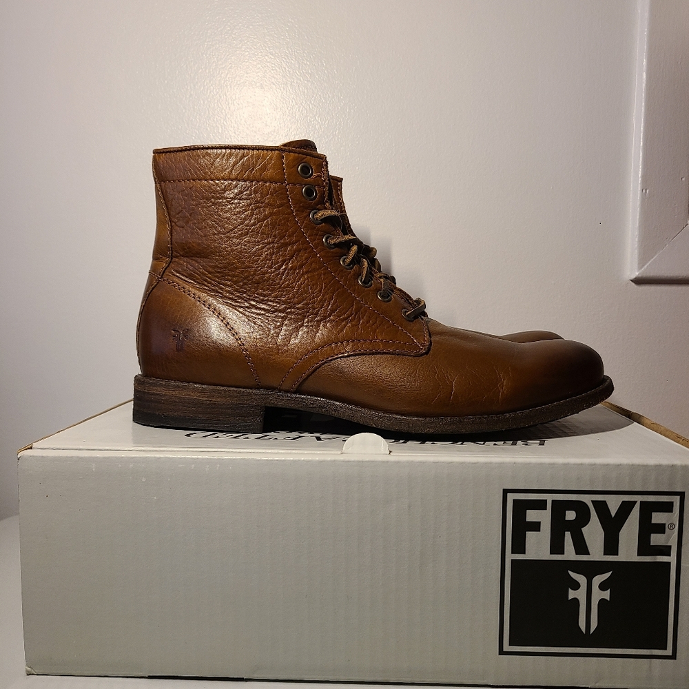 Frye - Tyler Lace Up Brown Leather Motorcycle Boots Mens size 11